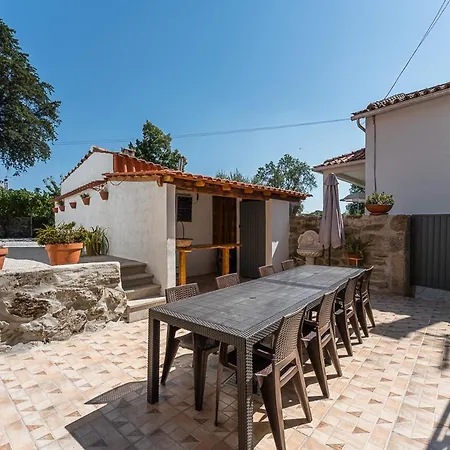 Farm stay Sevenfarm Mangualde