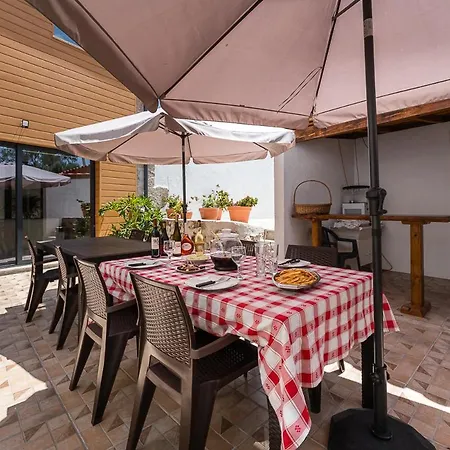 Sevenfarm Farm stay Mangualde