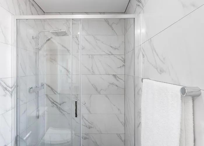 בית חווה Sevenfarm מנגולדה